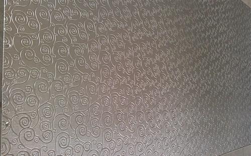 Deep embossed press plate for decoration